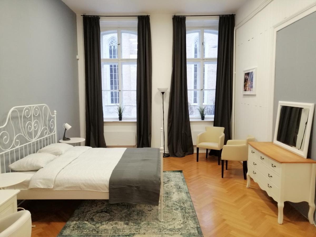 Filinhome Zmaj Jovina Suite 노비사드 외부 사진